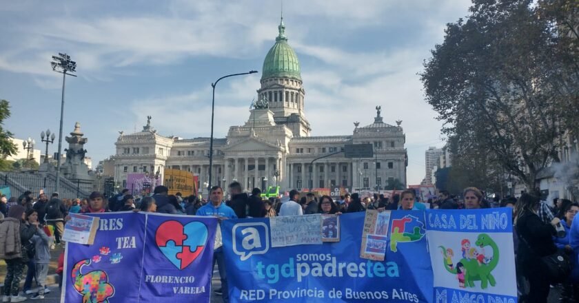 TEA FAMILIAS FLORENCIO VARELA: «Más amor, menos juicios, más compromiso, presencia y humanidad»