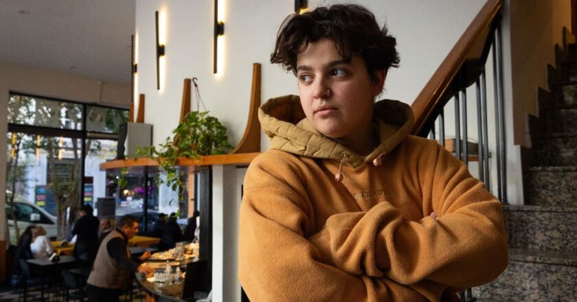 Marico Carmona: “Ser trans no binario es no quedarse con la etiqueta de varón o mujer”