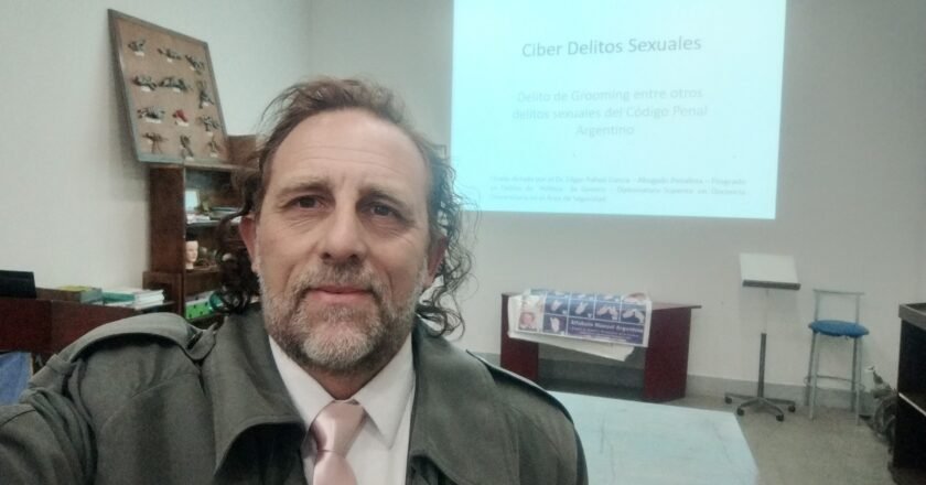 «Mucha gente aún no entiende que la ambición y la estrategia del «peronismo» fue embrutecer y empobrecer para luego asistirlos en forma permanente, con campañas del miedo»