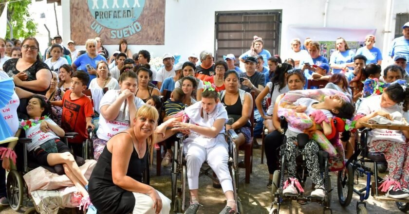 Entre la desidia gubernamental y el robo a la sede de «Alcancemos un sueño»