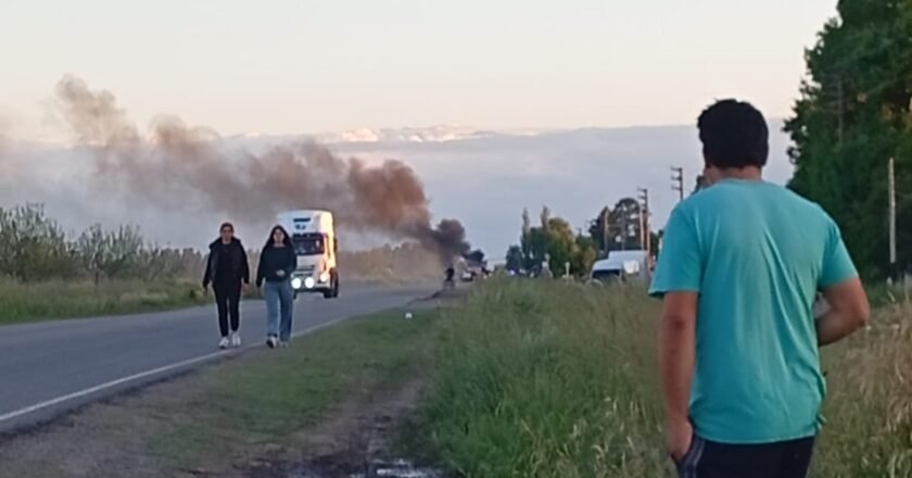 Vecinos de Los Tronquitos 1 reclaman por cortes de luz, falta de luminarias y calles intransitables