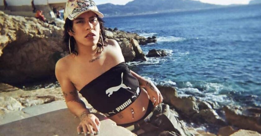 Kiya: la rapera trans boliviana de las pieles fantasma