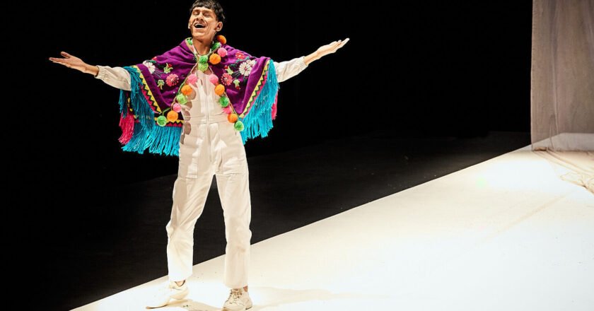 Tiziano Cruz: Orgullo quechua, aymara y marica