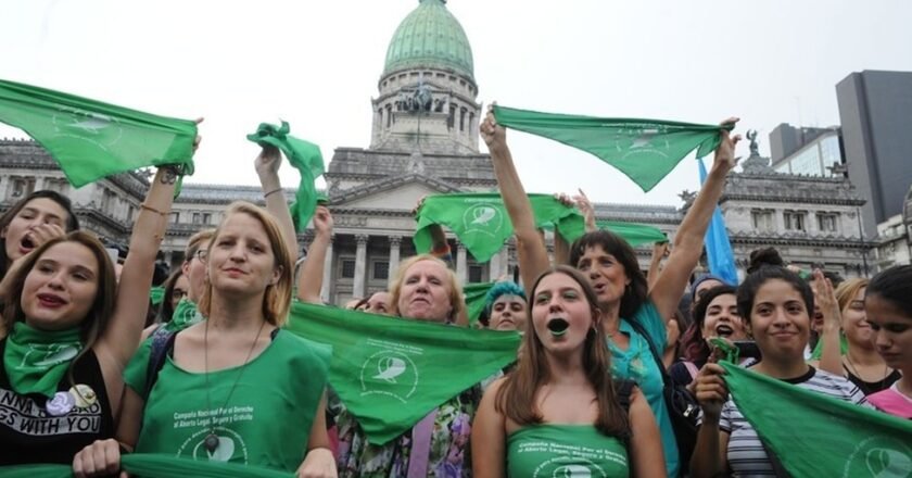 Cinco años después del aborto legal: retrocesos en insumos y políticas ponen en riesgo un derecho conquistado