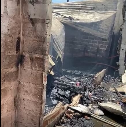 Incendio en Bosques: 14 personas perdieron su vivienda y piden ayuda mientras una mujer permanece internada con quemaduras graves