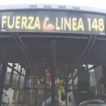 Línea 148: 18 días de huelga, pagos parciales y una crisis que ahoga a 500 familias