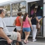 Transporte en emergencia y accesibilidad en retroceso: el impacto en personas con discapacidad en Florencio Varela