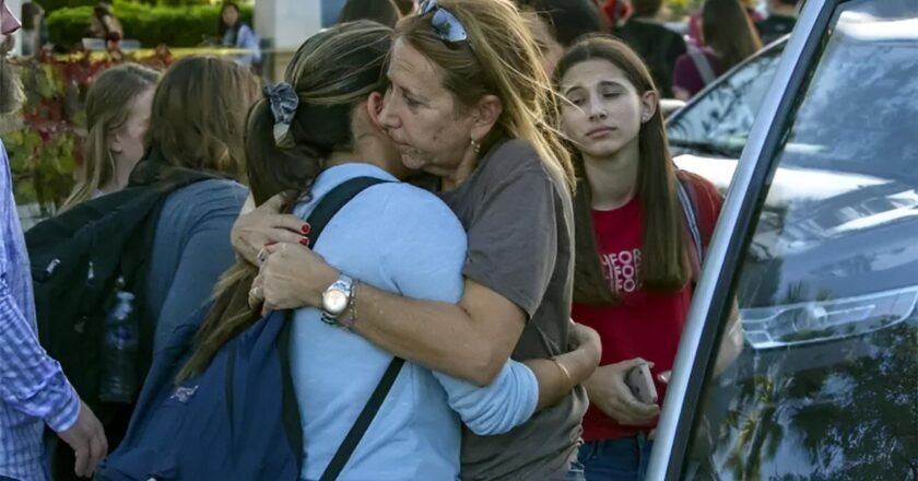 Sombras en el aula: las amenazas que le roban el derecho a aprender a los pibes de Florencio Varela