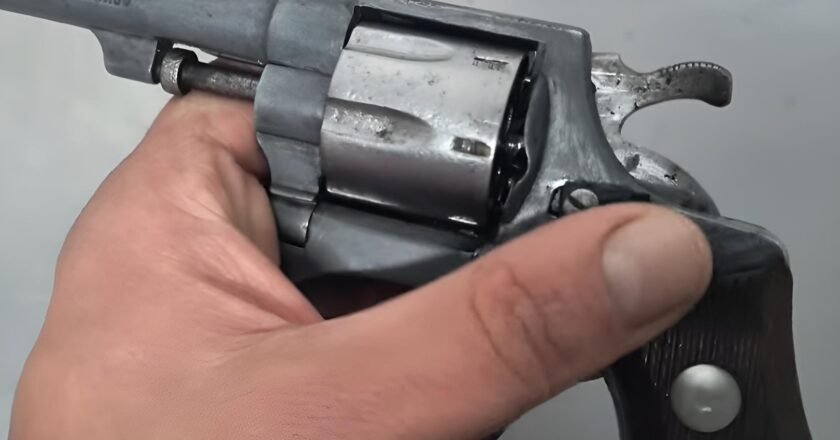 Armas heredadas en el Conurbano: por qué conservarlas fuera de la ley puede terminar perjudicando a quienes solo buscan proteger a su familia