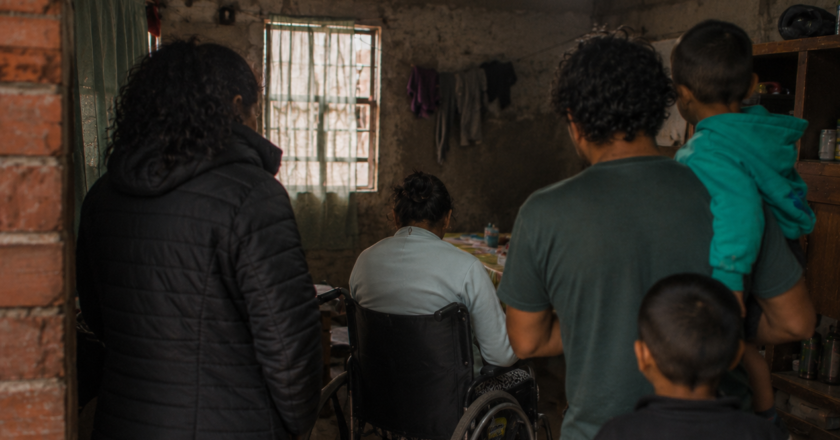Lucha por la vida en La Capilla: El drama de una joven madre que reclama dignidad frente al cáncer
