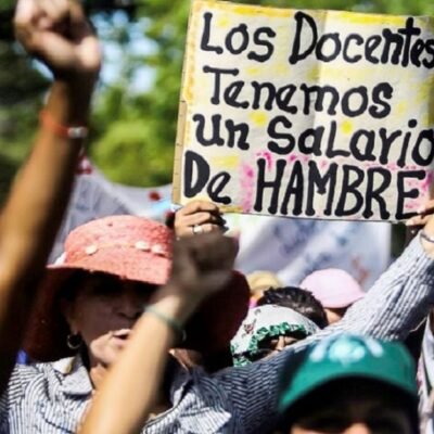 DOCENTES DE VARELA, AL LÍMITE: SUELDOS QUE NO ALCANZAN, ESCUELAS EN MALAS CONDICIONES Y MÁS PRESIÓN PARA ENSEÑAR